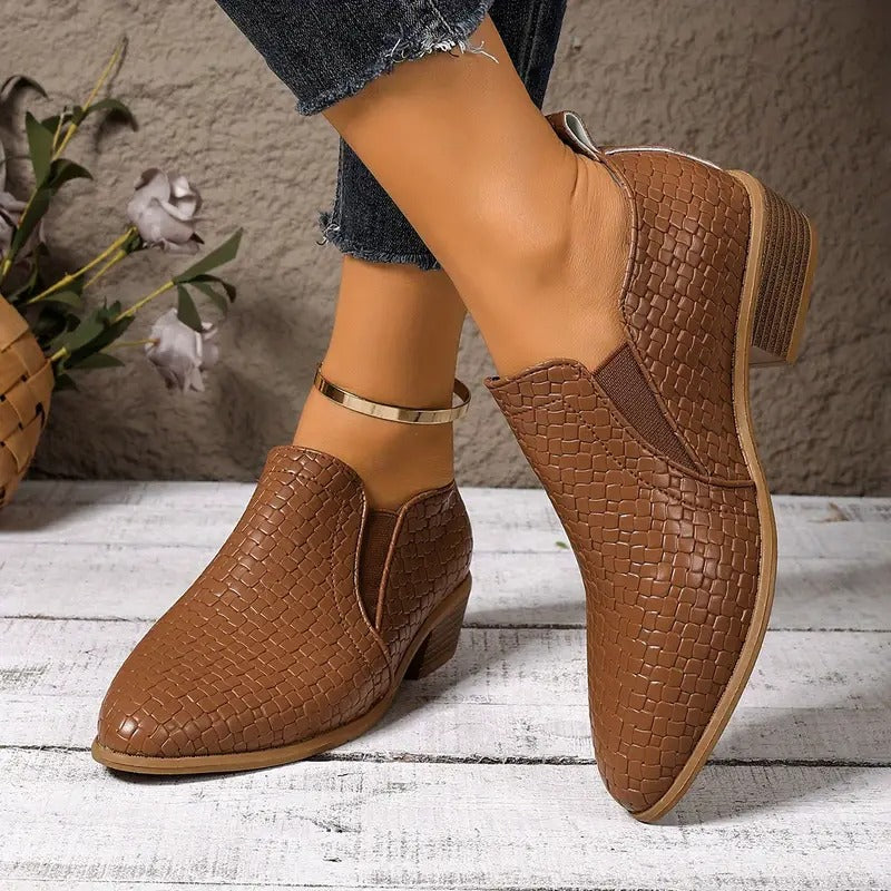 TR | Nowoczesne Buty