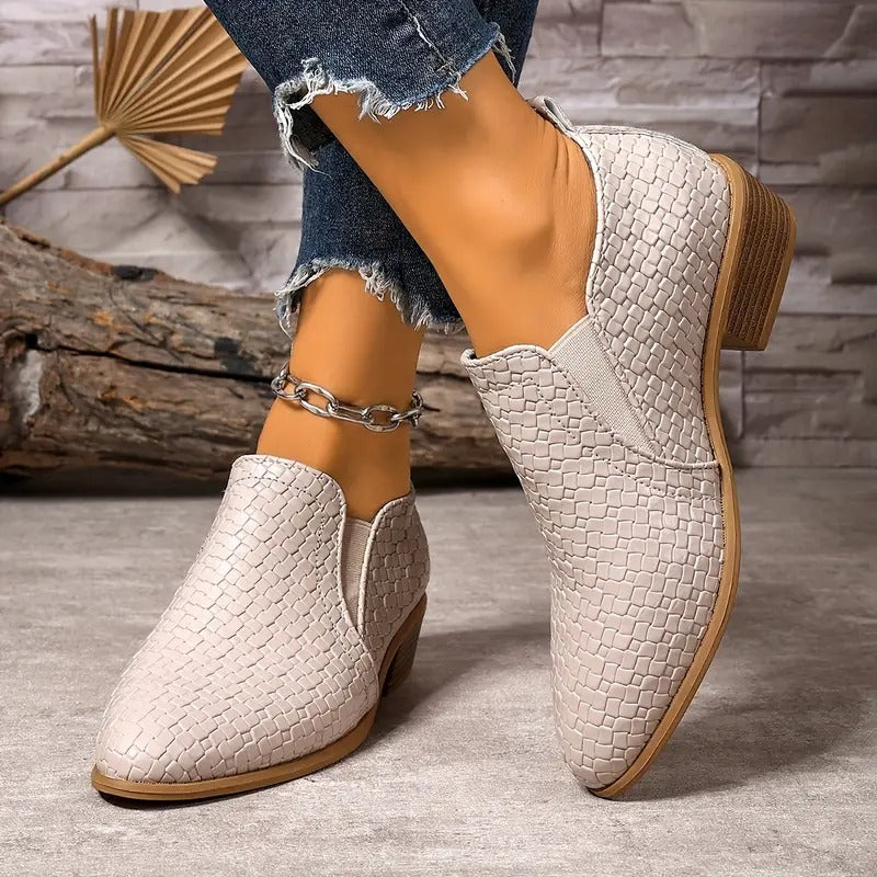 TR | Nowoczesne Buty